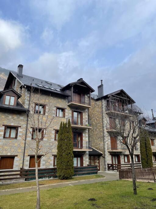 Apartamento Duplex En Benasque Anciles Ngoại thất bức ảnh